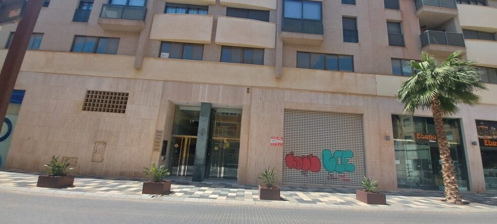 Oficina en El Ejido, Almería en venta - Foto del edificio - Imagen 1 de 11