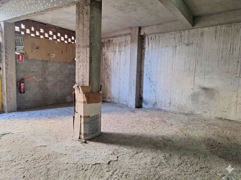 Local en A Coruña en venta - Foto del interior - Imagen 3 de 10