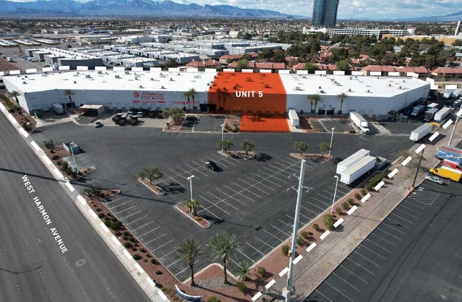 4170 W Harmon Ave, Las Vegas, NV en alquiler - Vista aérea - Imagen 2 de 7