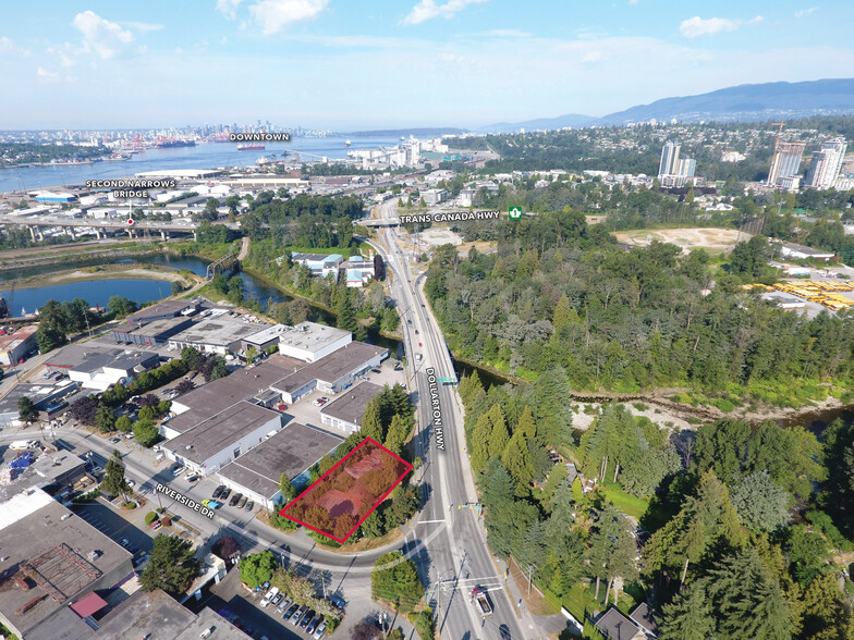 165 W Riverside Dr, North Vancouver, BC en venta - Foto principal - Imagen 1 de 3