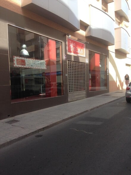 Local en El Ejido, Almería en alquiler - Foto del edificio - Imagen 2 de 17