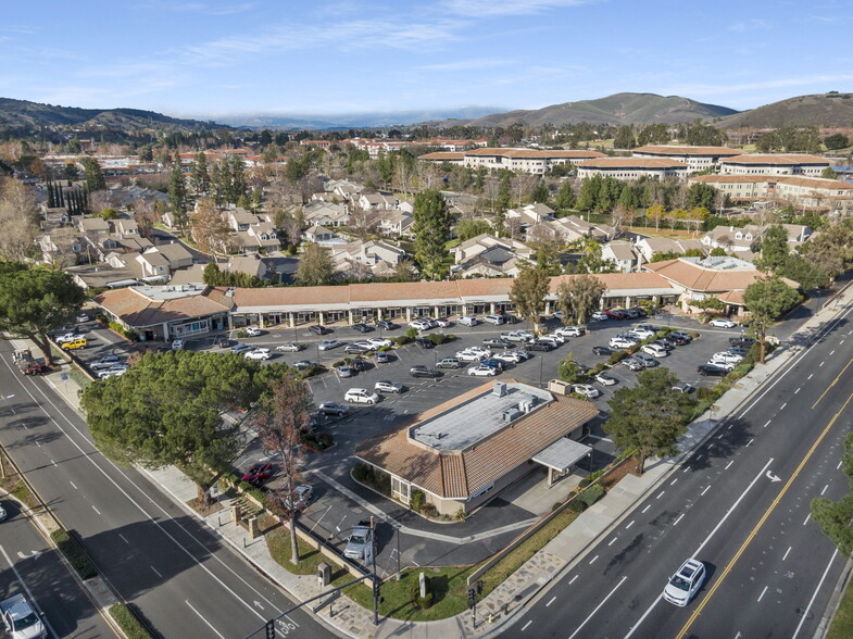 4601-4711 Lakeview Canyon Rd, Westlake Village, CA en alquiler - Foto del edificio - Imagen 1 de 29