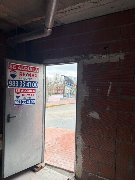 Plaza Mayor, 8, Zaratán, Valladolid en alquiler - Foto del edificio - Imagen 3 de 11