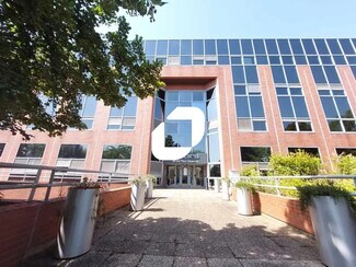 Más detalles de 38 Boulevard Paul Cézanne, Guyancourt - Oficina en alquiler