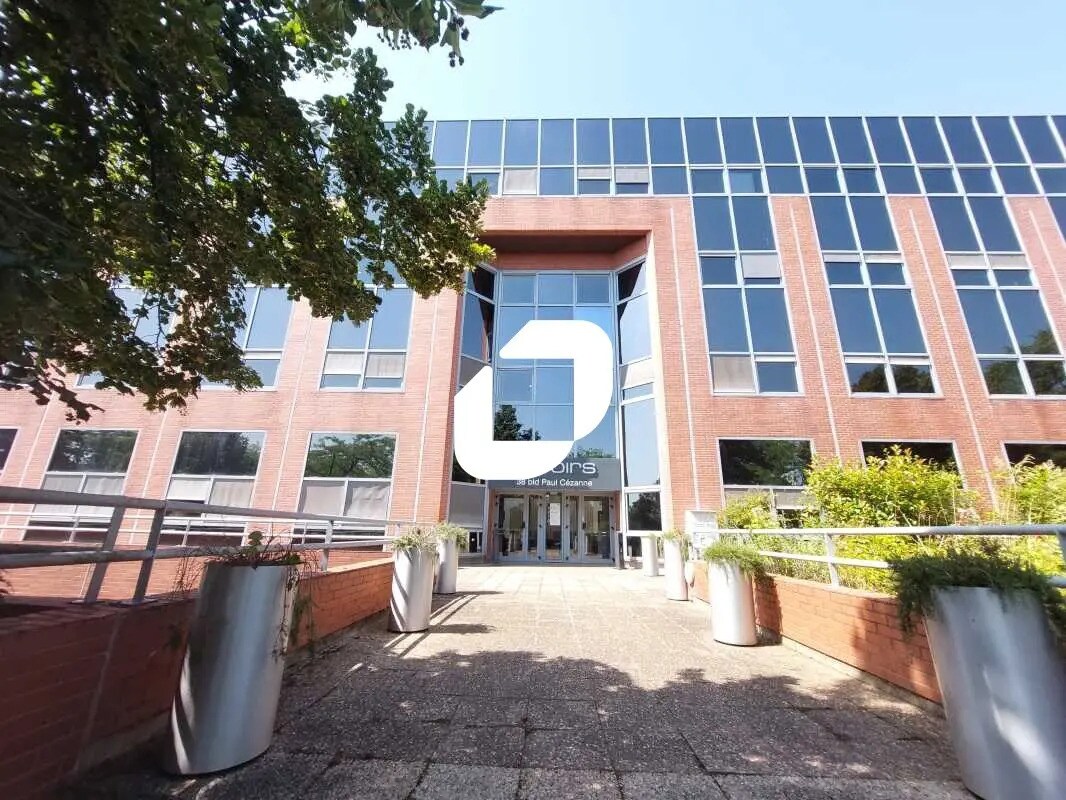 38 Boulevard Paul Cézanne, Guyancourt en alquiler Foto del edificio- Imagen 1 de 23