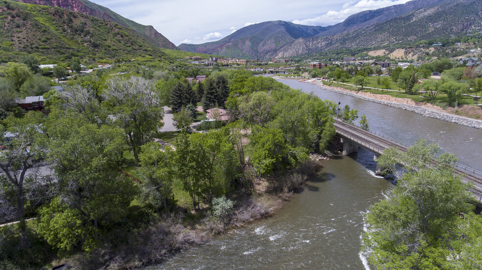 602 Cowdin Dr, Glenwood Springs, CO en venta - Foto del edificio - Imagen 3 de 4