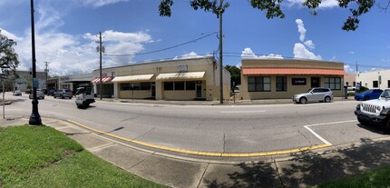 102 Garden St, Pensacola, FL en alquiler Foto del edificio- Imagen 2 de 4