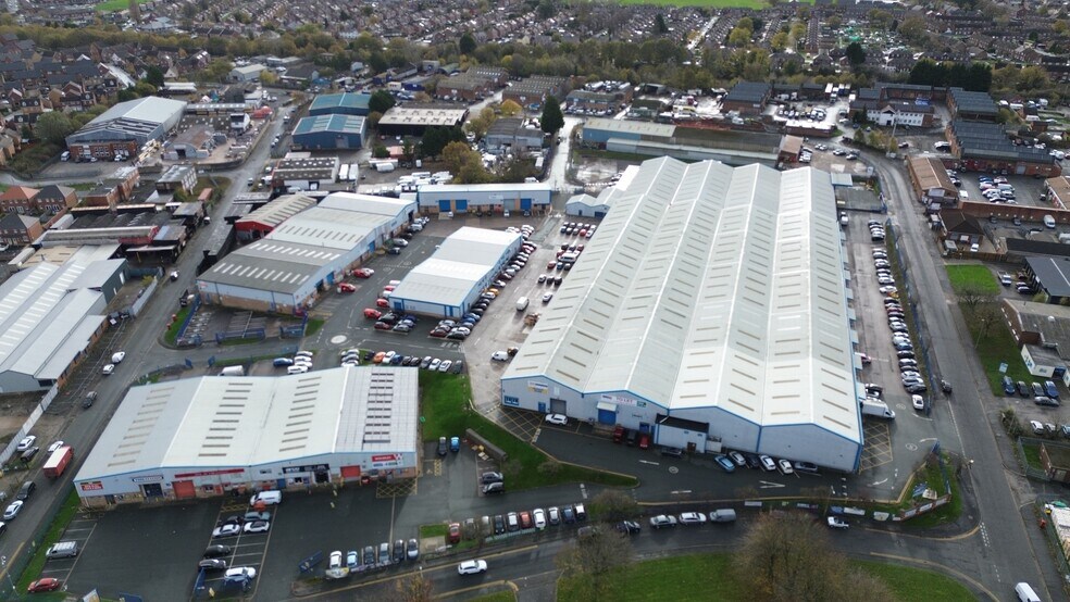 Rosscliffe Rd, Ellesmere Port en alquiler - Vista aérea - Imagen 3 de 3