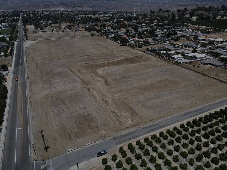 31130 Mark Ct, Hemet, CA en venta - Foto del edificio - Imagen 3 de 23