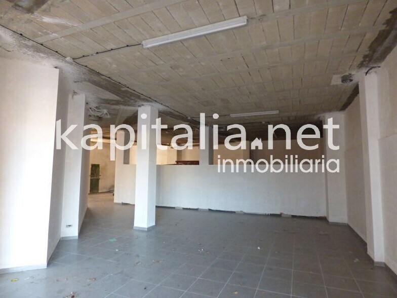 Local en Ontinyent, Valencia en venta - Foto del edificio - Imagen 3 de 3