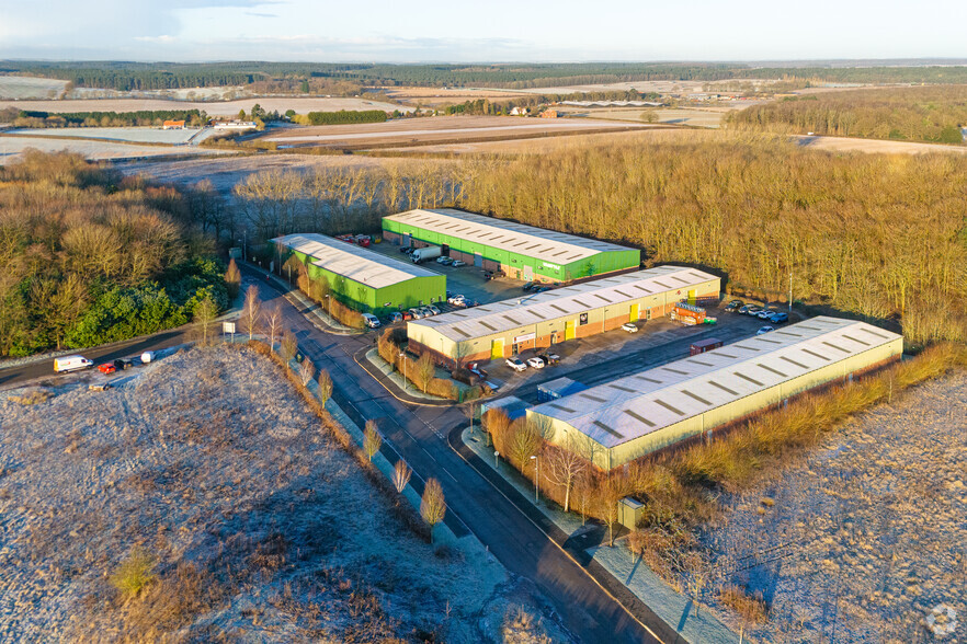 Eakring Rd, Bilsthorpe en alquiler - Foto del edificio - Imagen 2 de 28