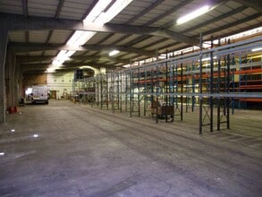 69-71 Oldchurch Rd, Romford en alquiler Foto del interior- Imagen 2 de 3