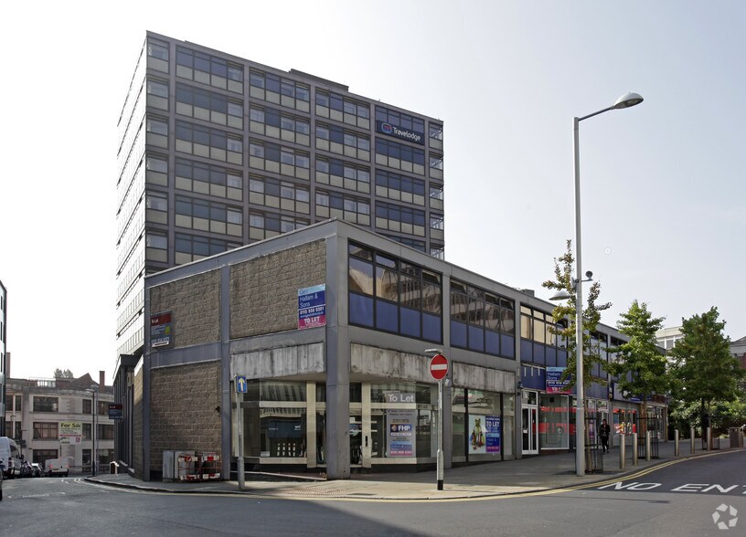 46 Maid Marian Way, Nottingham en venta - Foto del edificio - Imagen 2 de 3