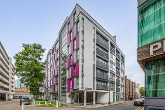 Más detalles de Ropewalk Gdns, London - Local en alquiler