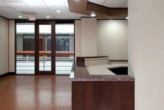 2500 Fondren Rd, Houston, TX en alquiler Foto del interior- Imagen 2 de 3