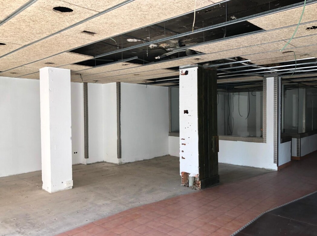 Lleida, LER 25001 - Unidad Puerta 02 -  - Foto del interior - Image 2 of 5