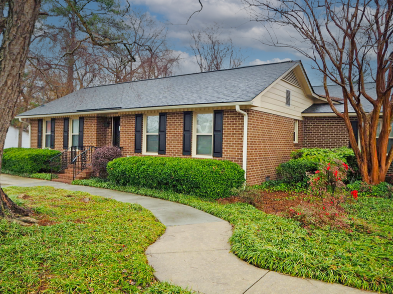 208 N Webb St, Selma, NC en alquiler - Foto del edificio - Imagen 1 de 4