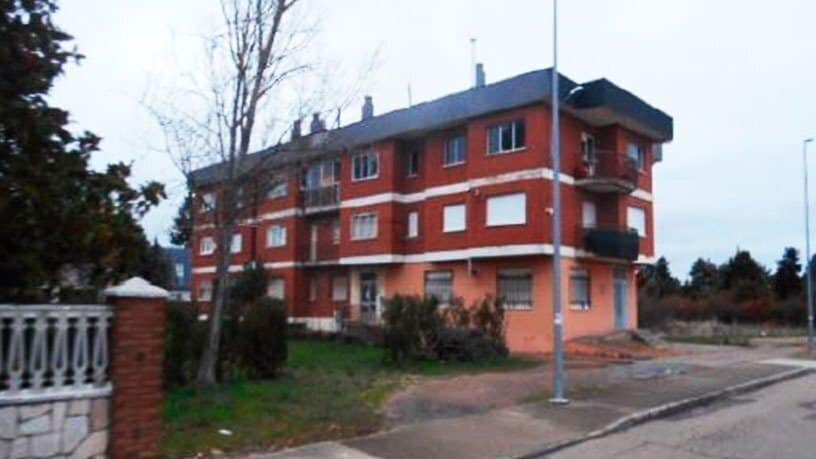 Local en Villadangos del Páramo en venta - Foto del edificio - Imagen 2 de 5