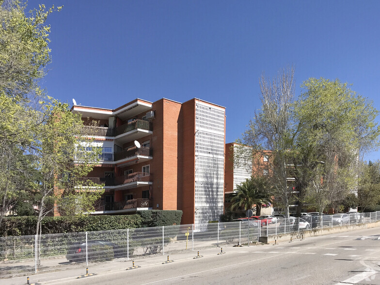 Calle Ventosilla, 19, San Agustín del Guadalix, Madrid en alquiler - Foto del edificio - Imagen 2 de 2