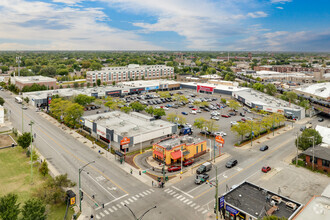 800 N Kedzie Ave, Chicago, IL - vista aérea  vista de mapa - Image1