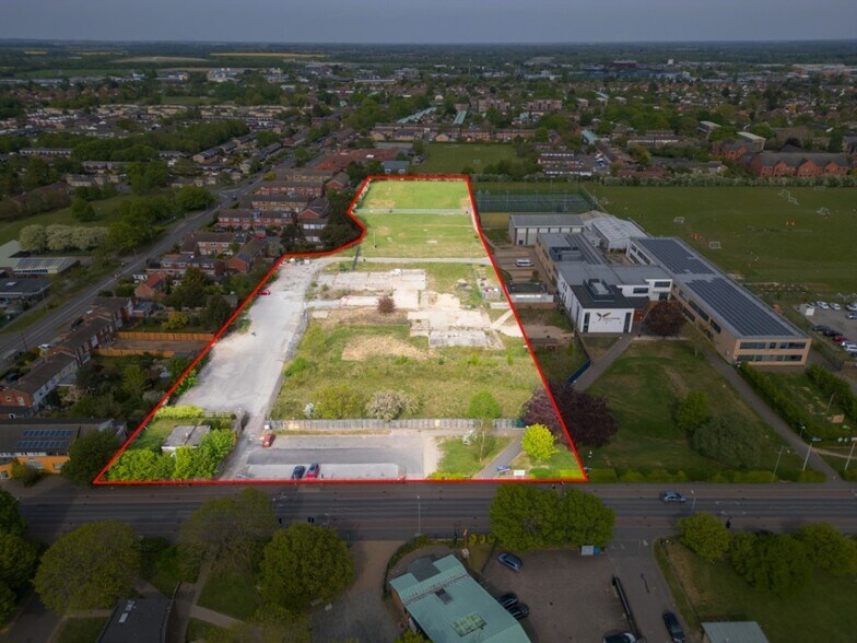 Land at North Cambridge Academy, Arbury Rd, Cambridge en venta - Foto del edificio - Imagen 3 de 5