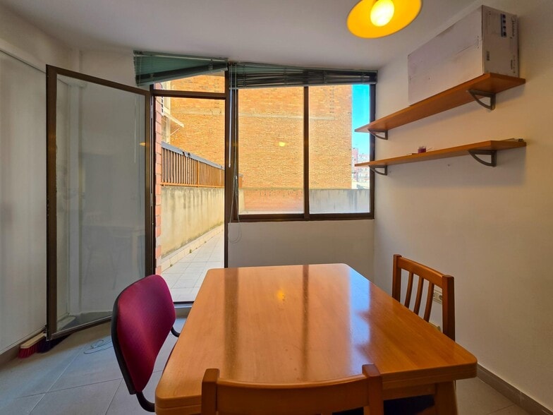 Edificio residencial en Lleida, Lérida en venta - Foto del interior - Imagen 1 de 2