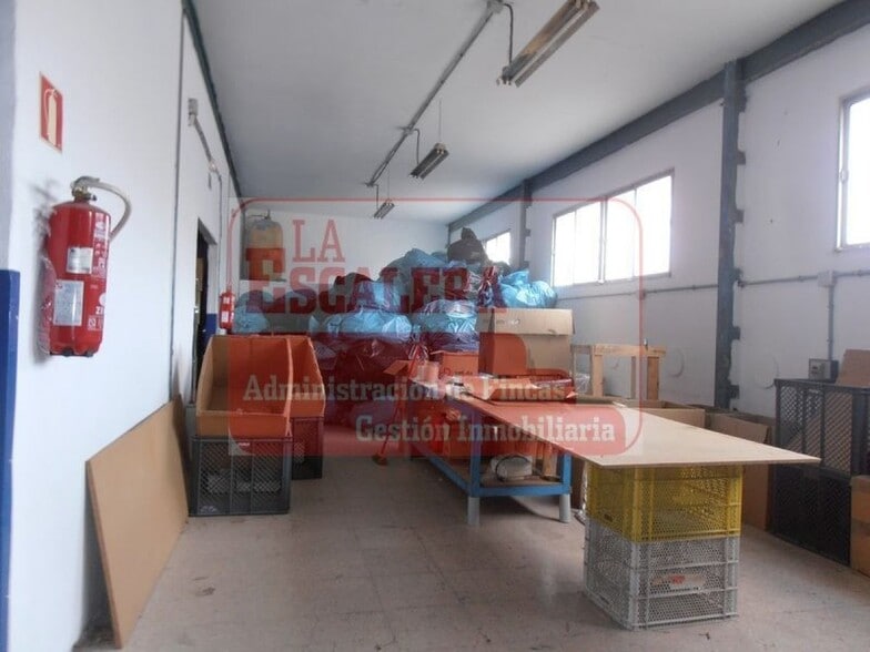 Nave en Onil, Alicante en venta - Foto del interior - Imagen 2 de 5