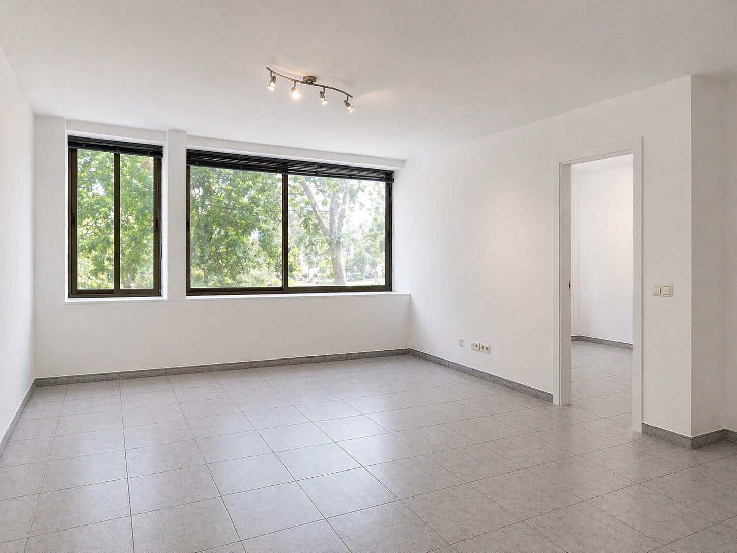 Edificio residencial en Barcelona, Barcelona en venta Foto del interior- Imagen 1 de 2