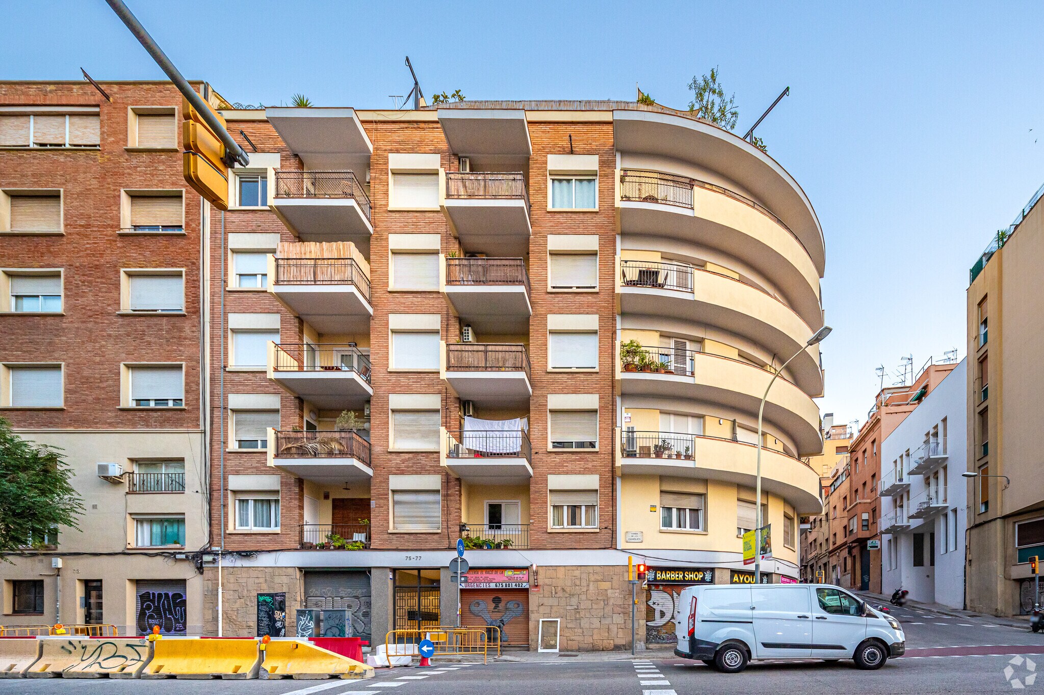 Carrer de les Camèlies, 75, Barcelona, Barcelona en alquiler Foto del edificio- Imagen 1 de 3