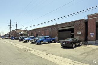 Más detalles para 734 E 62nd St, Los Angeles, CA - Naves en alquiler