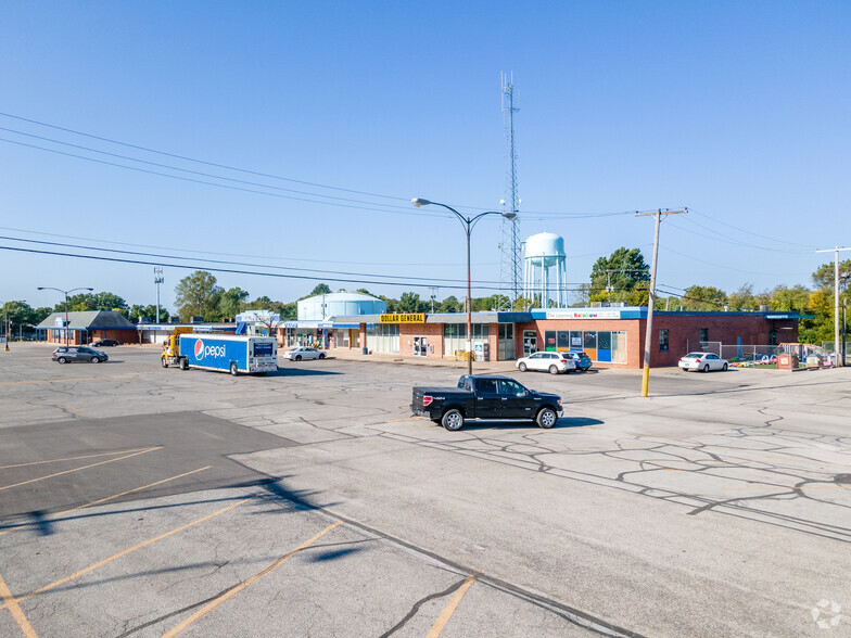 11102-11154 Blue Ridge Blvd, Kansas City, MO en alquiler - Foto del edificio - Imagen 2 de 7