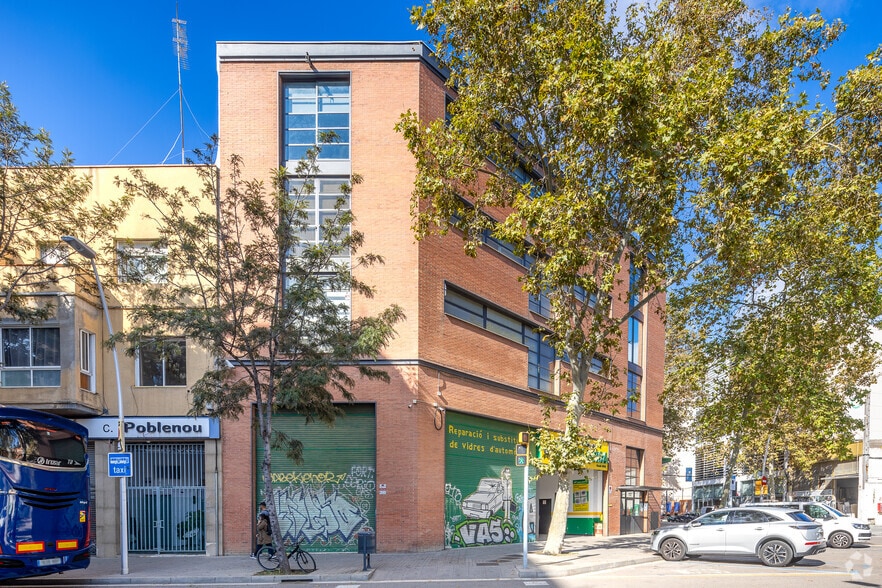 Carrer Almogàvers, 157, Barcelona, Barcelona en alquiler - Foto del edificio - Imagen 3 de 3