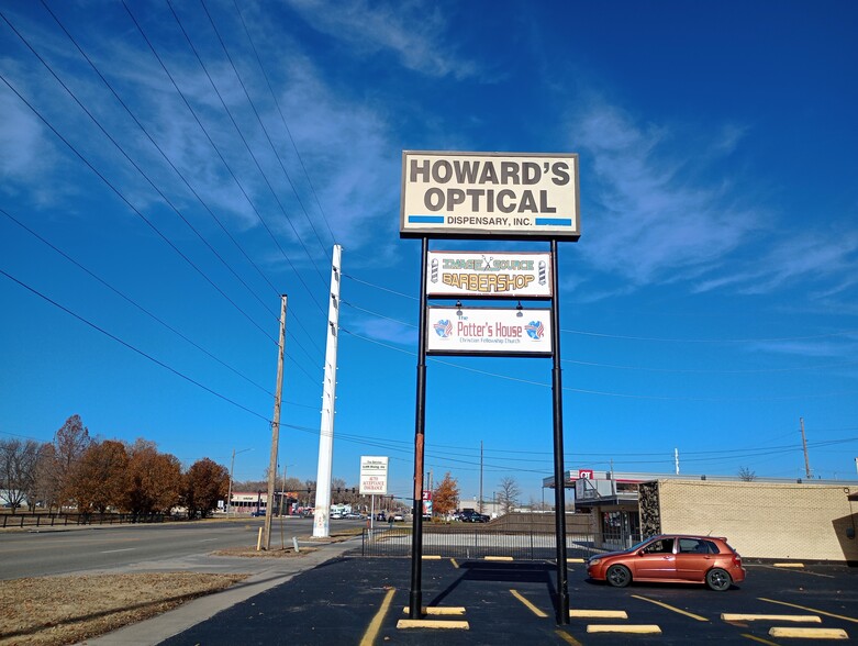 1650 S Oliver St, Wichita, KS en alquiler - Foto del edificio - Imagen 2 de 2