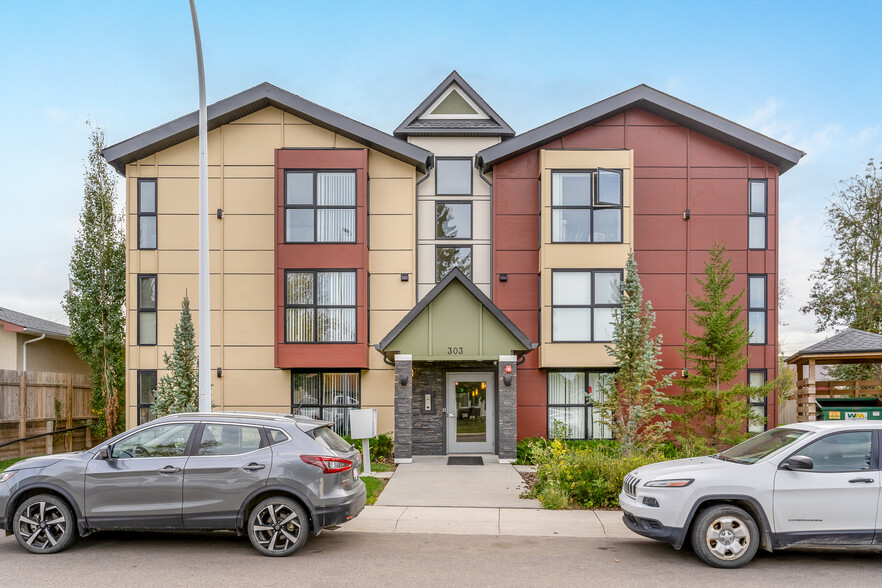 303 Waddy Lane, Strathmore, AB en venta - Foto del edificio - Imagen 1 de 38