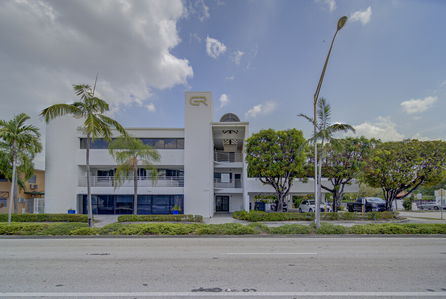 2455 SW 27th Ave, Miami, FL en alquiler - Foto del edificio - Imagen 3 de 102