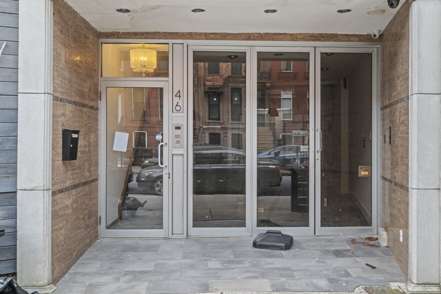 44-46 Decatur St, Brooklyn, NY en venta - Foto del edificio - Imagen 3 de 50