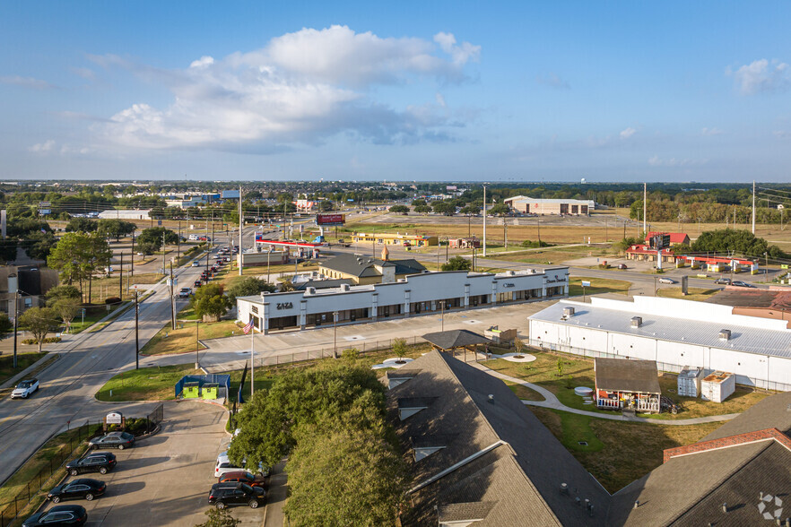 2201 Thompson Rd, Richmond, TX en alquiler - Foto del edificio - Imagen 1 de 33