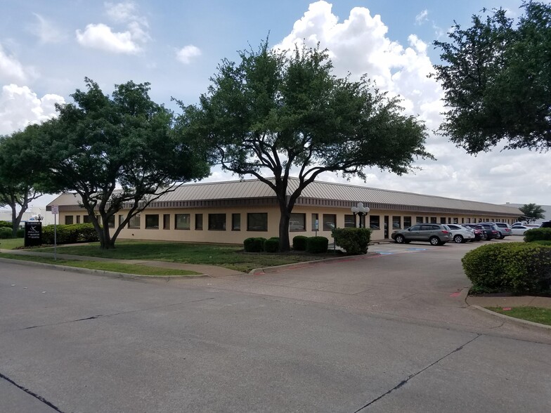 331 Melrose Dr, Richardson, TX en alquiler - Foto del edificio - Imagen 2 de 6