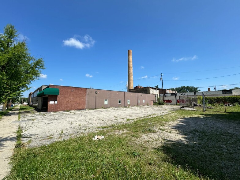 2116 Madison Ave, Toledo, OH en venta - Foto del edificio - Imagen 3 de 6