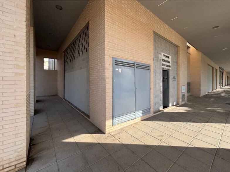 Local en Alcorcón, Madrid en alquiler - Foto del edificio - Imagen 1 de 3