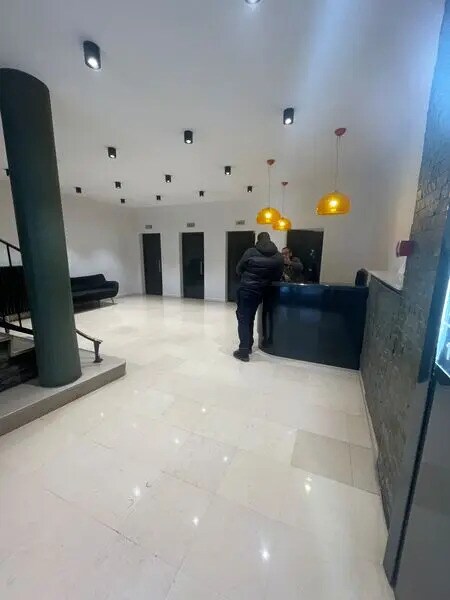 336-340 Rue Saint-Honoré, Paris en alquiler Vestíbulo- Imagen 1 de 8