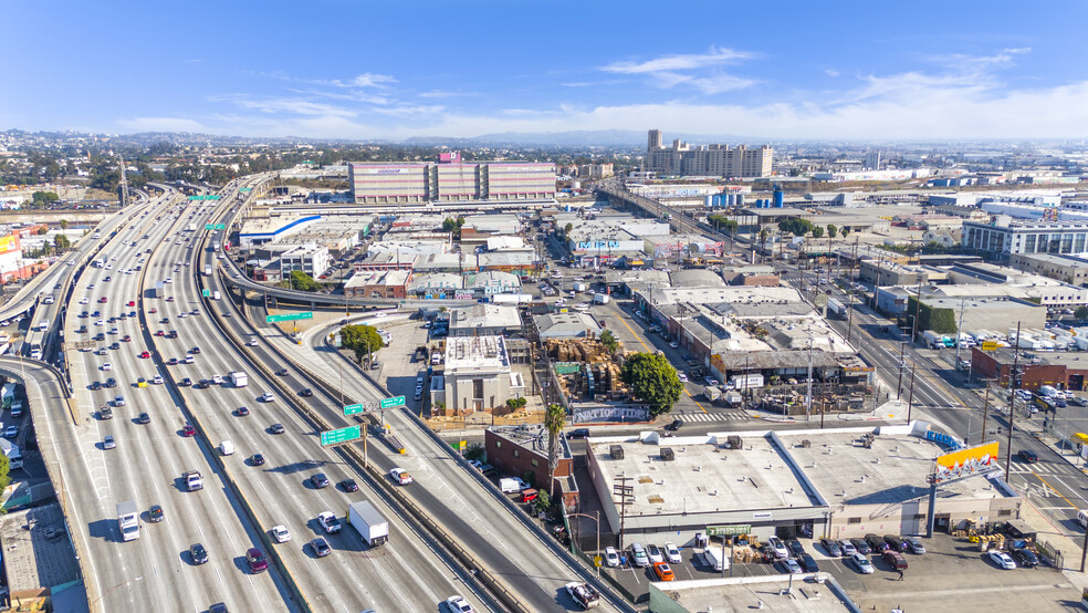 1509 Mateo St, Los Angeles, CA en venta - Foto del edificio - Imagen 3 de 24