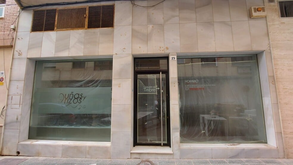 Local en El Ejido, Almería en venta - Foto del edificio - Imagen 1 de 17