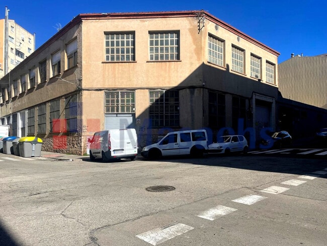 Más detalles de Carrer de Monturiol, 84, Terrassa - Local en venta