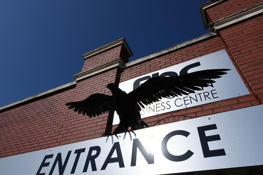 Victoria St, Oldham en alquiler - Foto principal - Imagen 1 de 25