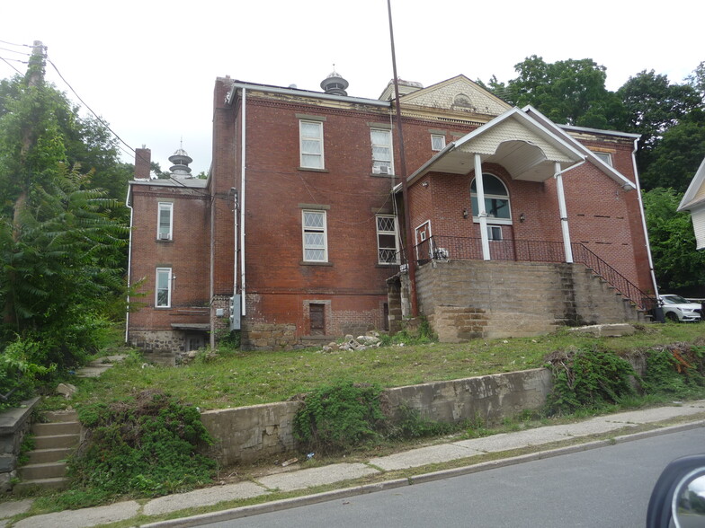 137-139 Linden Ave, Middletown, NY en alquiler - Foto del edificio - Imagen 3 de 6