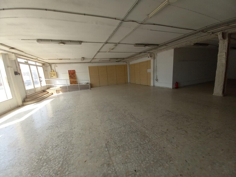 Nave en Elche en alquiler - Foto del interior - Imagen 1 de 9