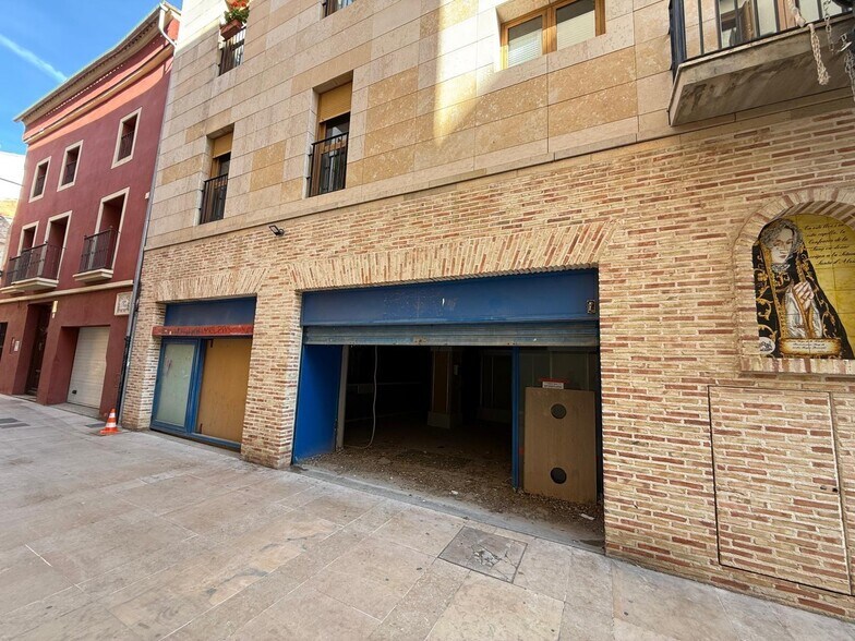Local en Alzira, Valencia en alquiler - Foto del edificio - Imagen 3 de 20