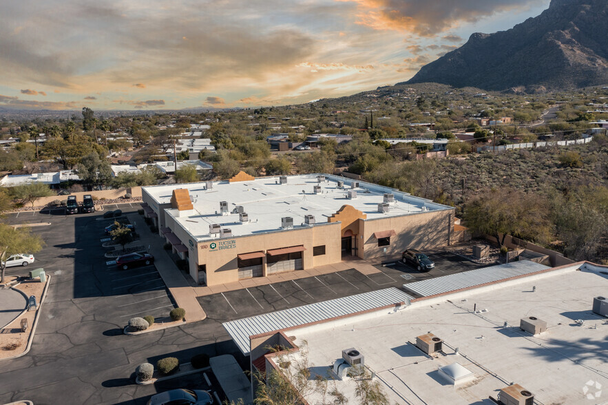 180 W Magee Rd, Tucson, AZ en alquiler - Vista aérea - Imagen 2 de 31