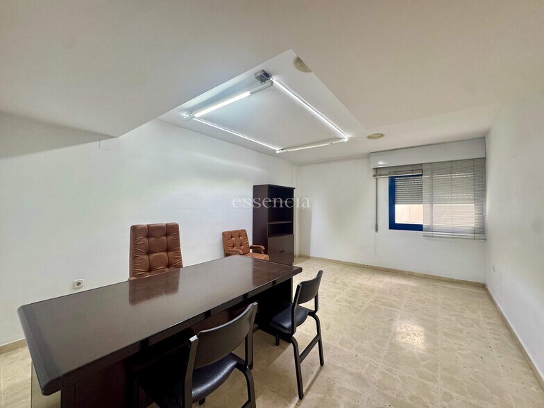 Local en Oliva, Valencia en venta - Foto del edificio - Imagen 3 de 32